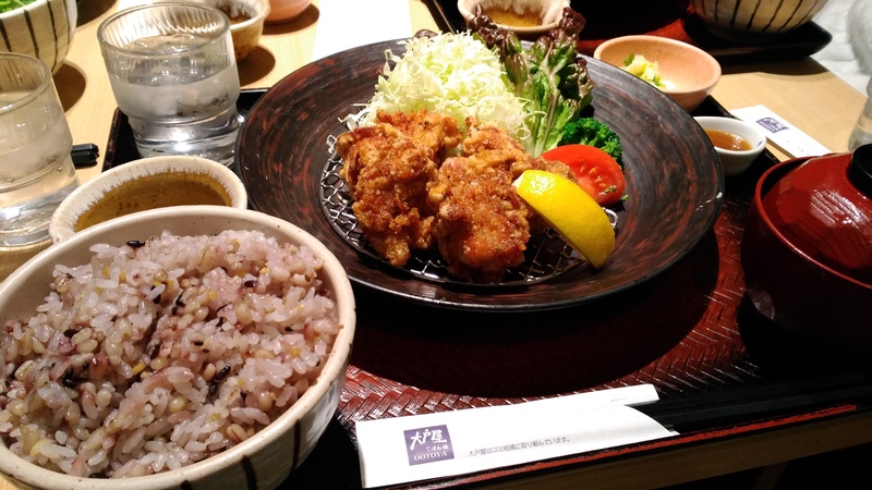 猫カフェの会後に食べた大戸屋